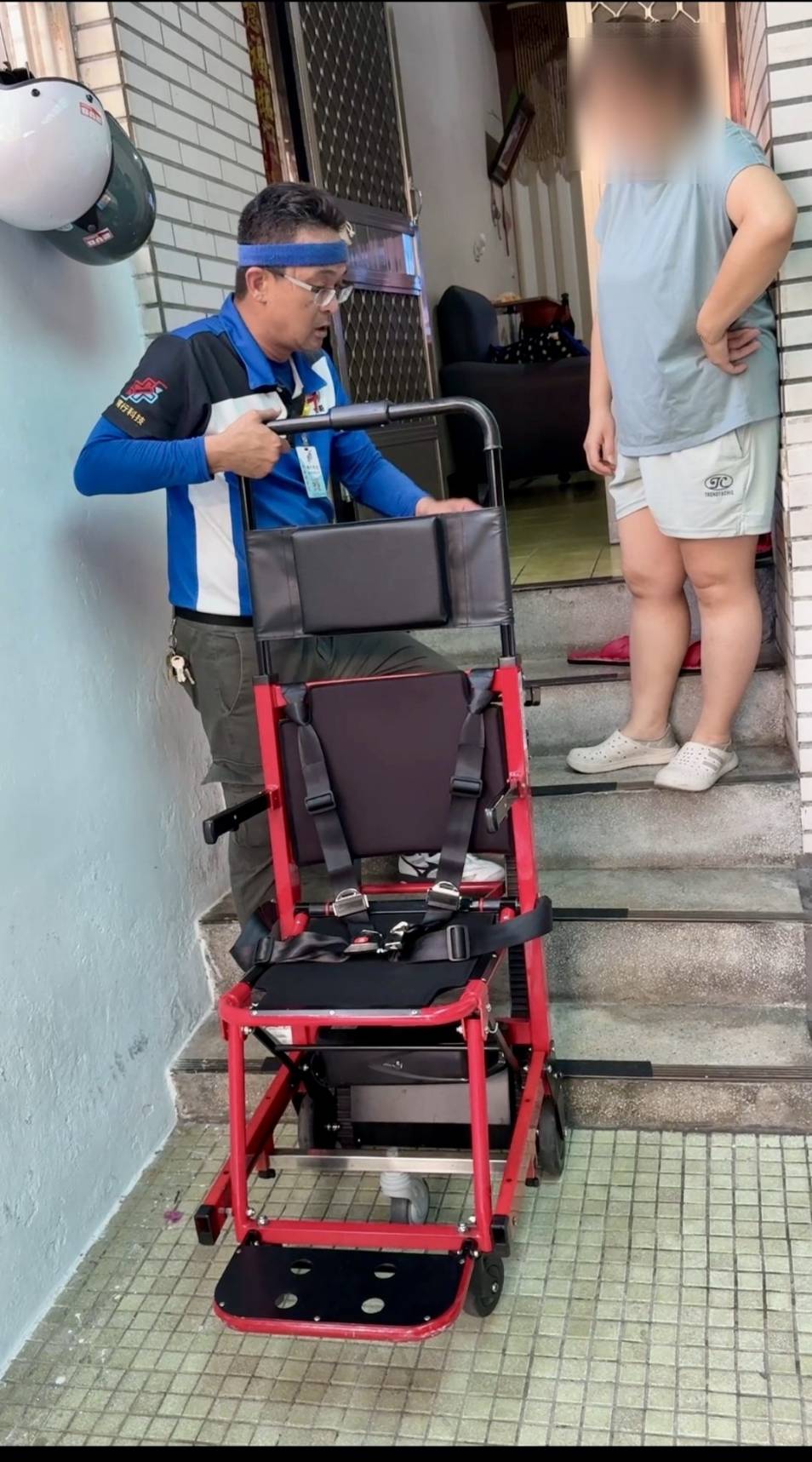 長輩搬家怎麼搬上樓？無電梯公寓行動不便長輩的搬遷與樓層搬運考量